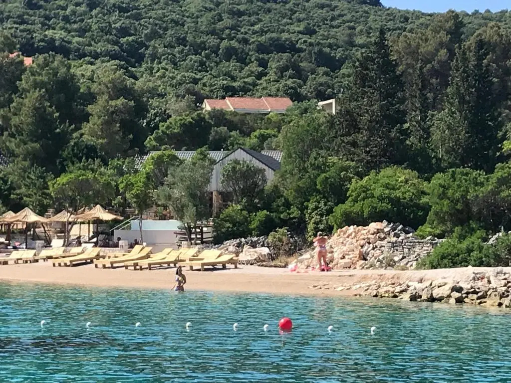 3 Bedrooms Apartment with sea view