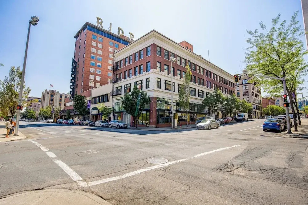 Symons Block Hotel