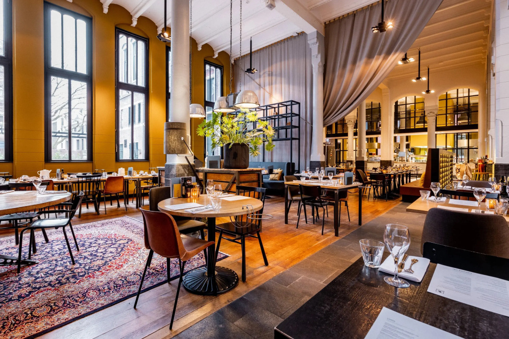 Post-Plaza Hotel & Grand Café - Général