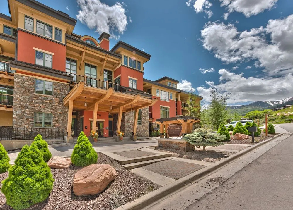 Miners Club by Canyons Village Rentals