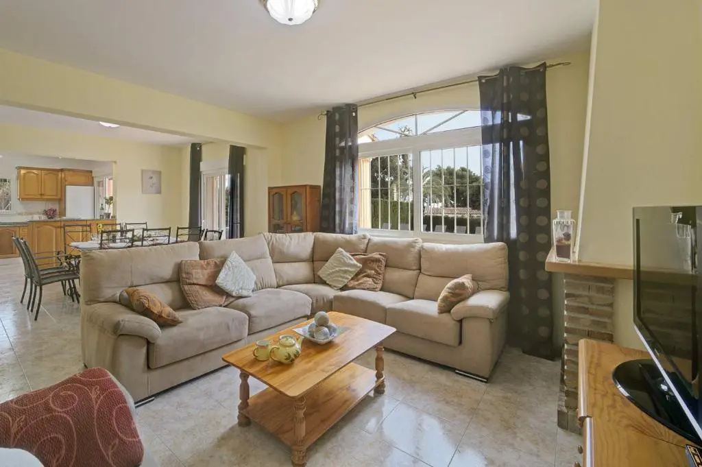 3314 Villa Belinda