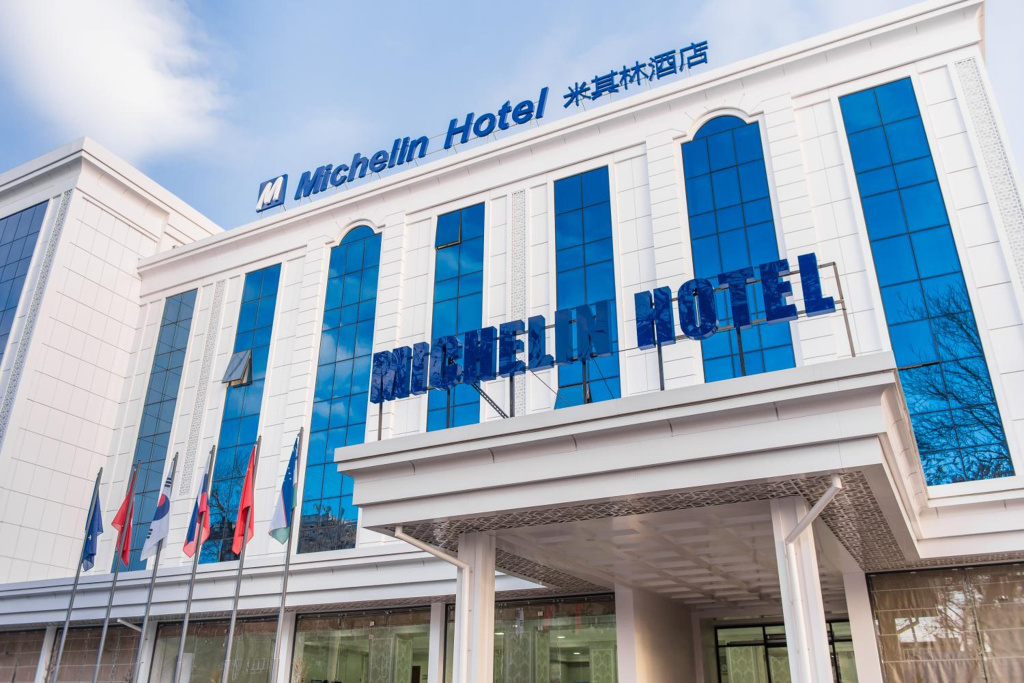 Отель Michelin — фото
