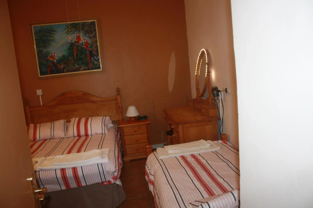 Governor's Inn Apartments — фото 4