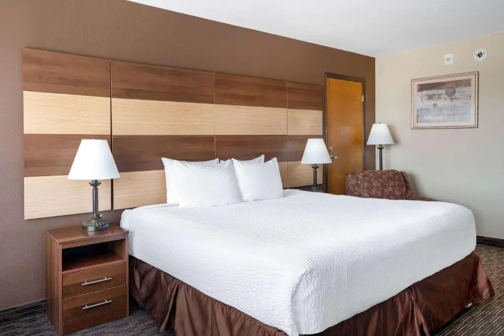 AmericInn by Wyndham Cedar Rapids North - Chambres