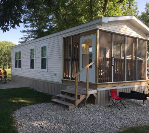 Sunset Lakes Rv Resort