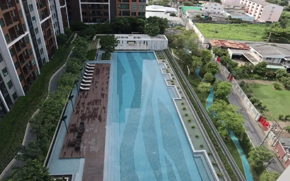 Parkland Riverside Luxury Vacation