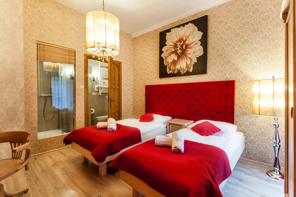 Aparthotel Vicini dawniej Aparthotel Oberża - Général