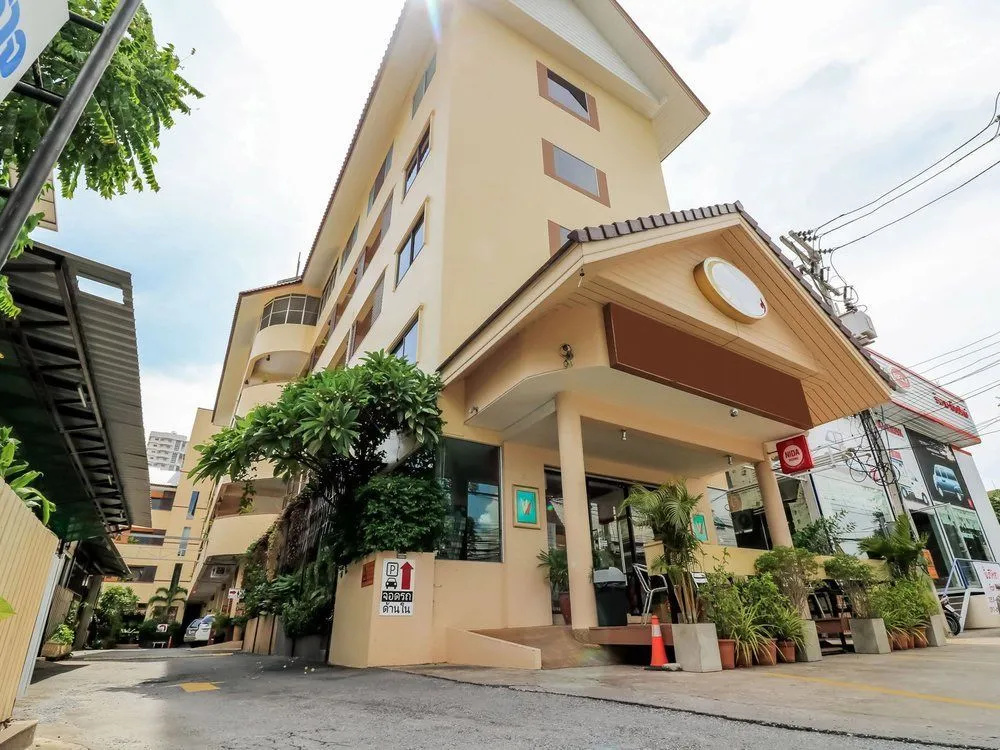 Nida Rooms Bamrungrad 89 Wat Ket Pagoda