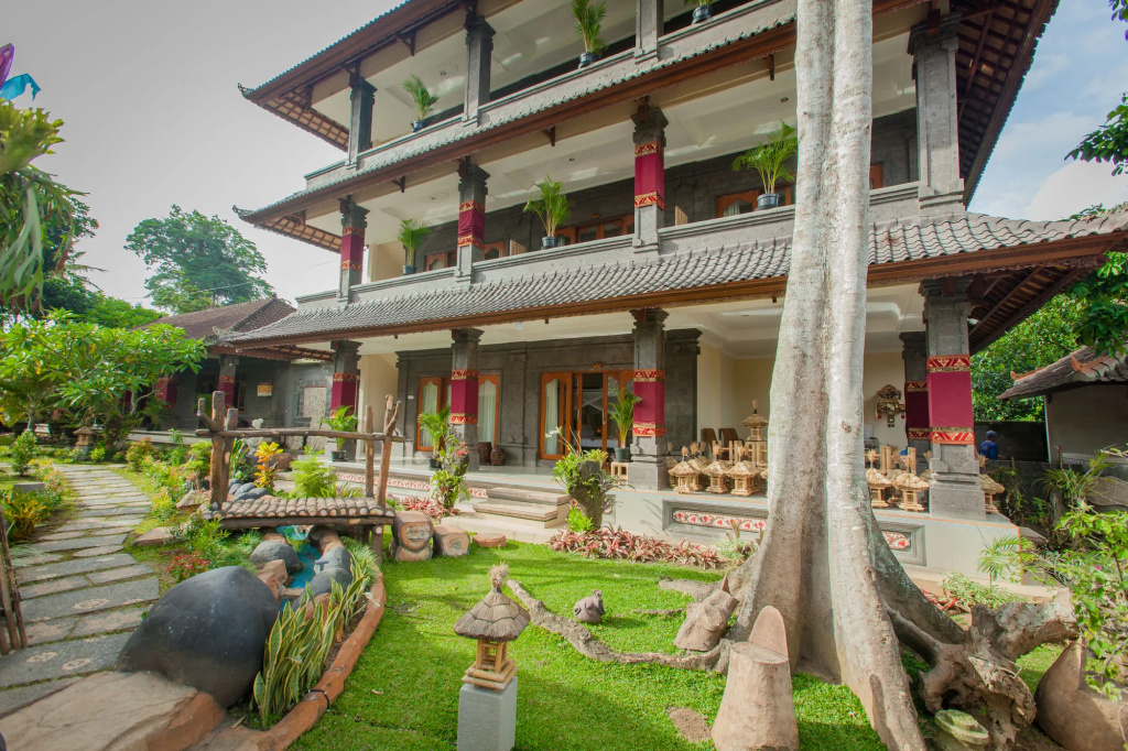 Liyer House - 2