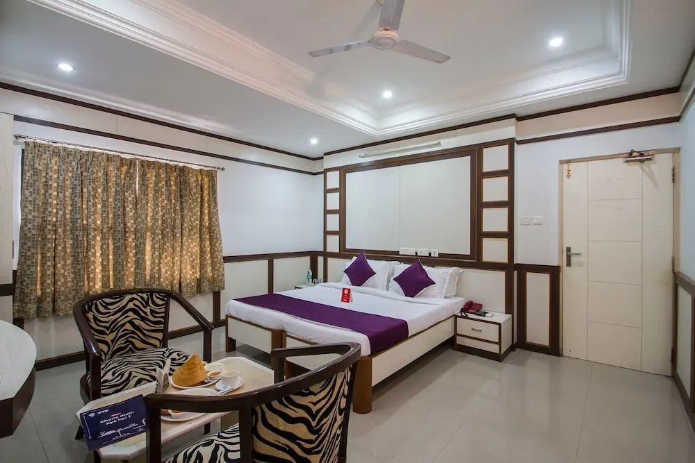 OYO Flagship 983 Hotel Surya Residency - Chambres