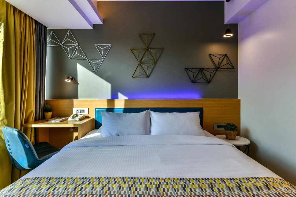 Economy room