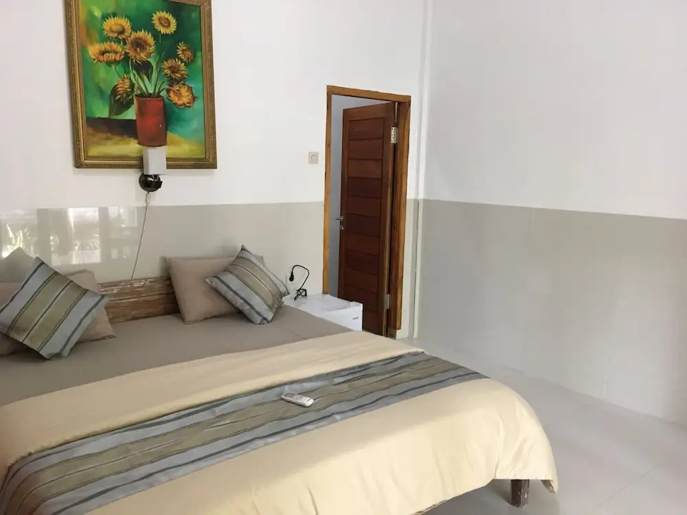 Warna Beach Hotel - Chambres