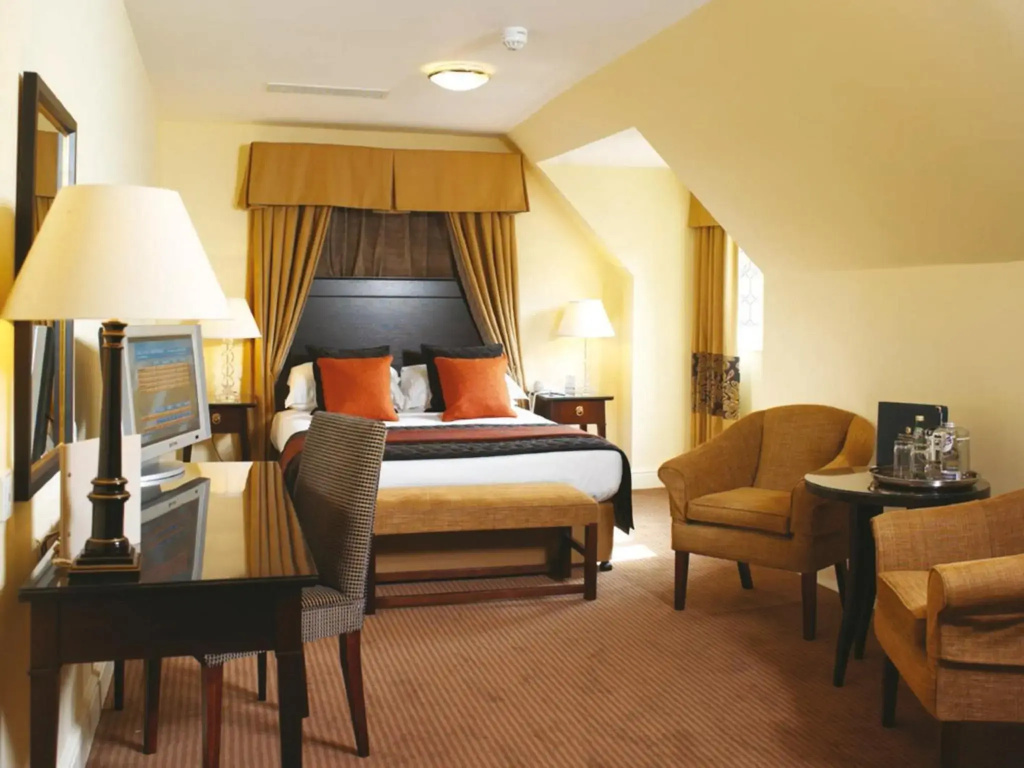 Macdonald Frimley Hall Hotel and Spa - Général