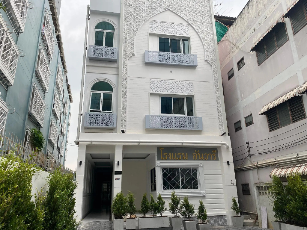 Anwari Hotel — фото