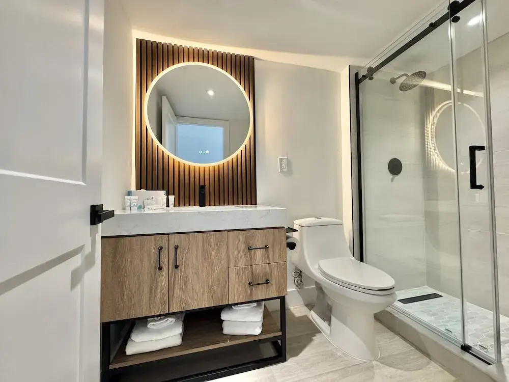 Standard Suite