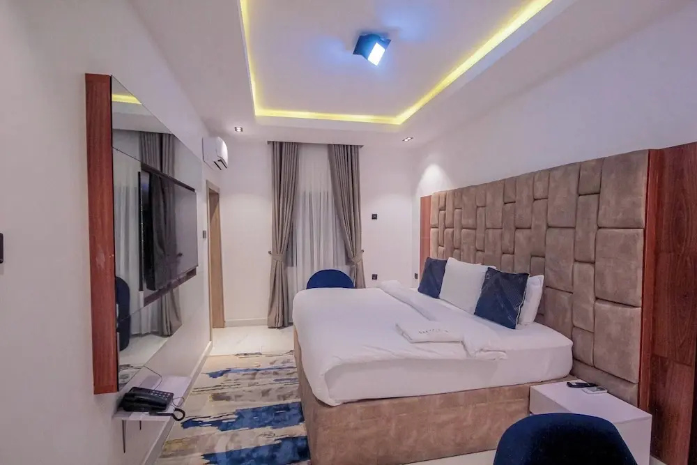 Benin City Blissful Apartment - Cozy 2BR Retreat — фото 3