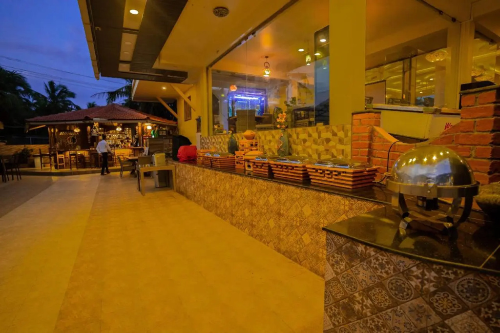 Lobby & Reception