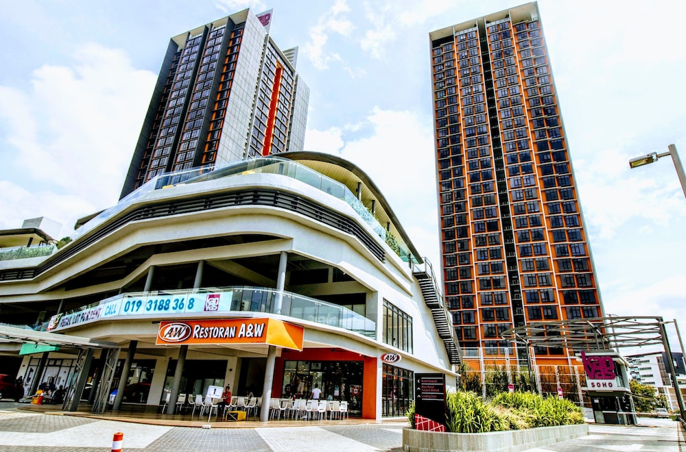 Kanvas Soho Suites