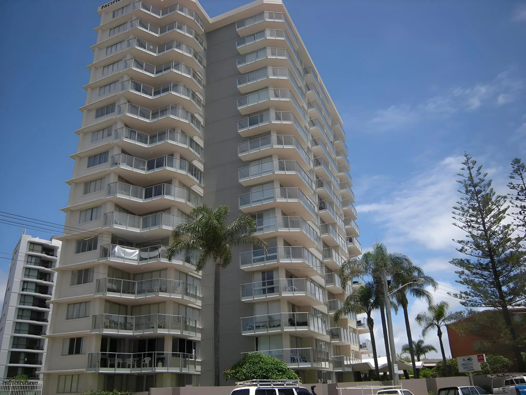Pacific Regis Apartments in Gold Coast