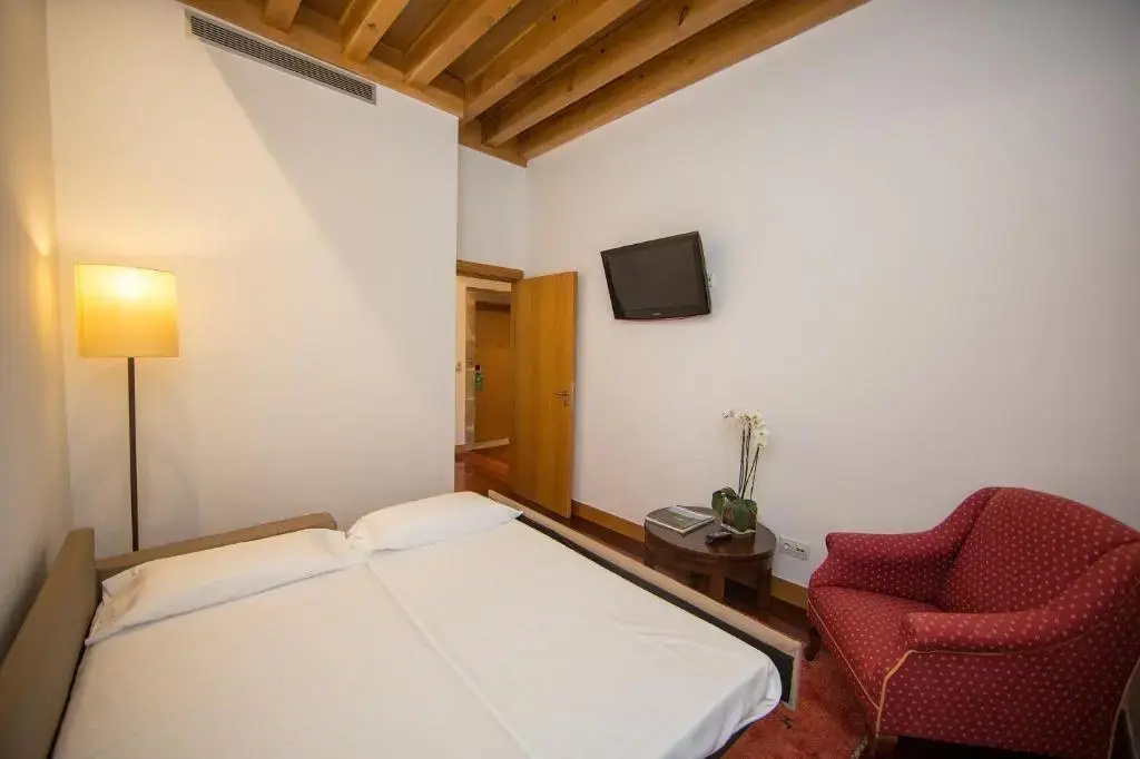 San Francisco Hotel Monumento - Chambres