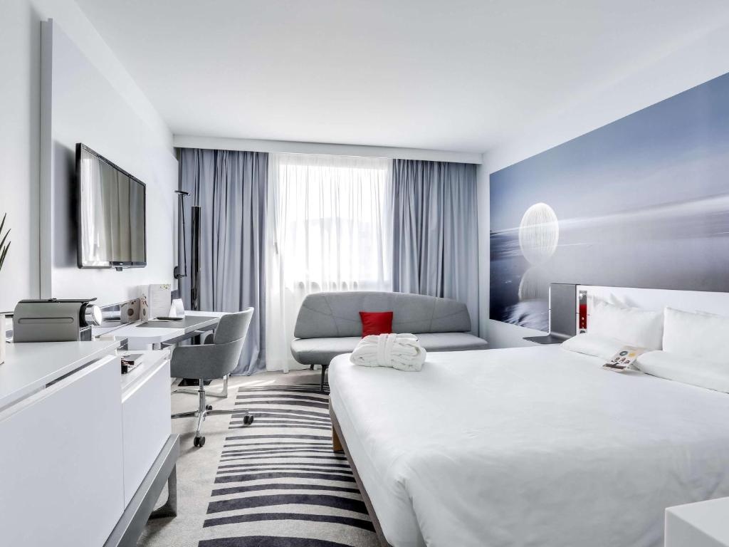 Novotel Paris Centre Gare Montparnasse 41