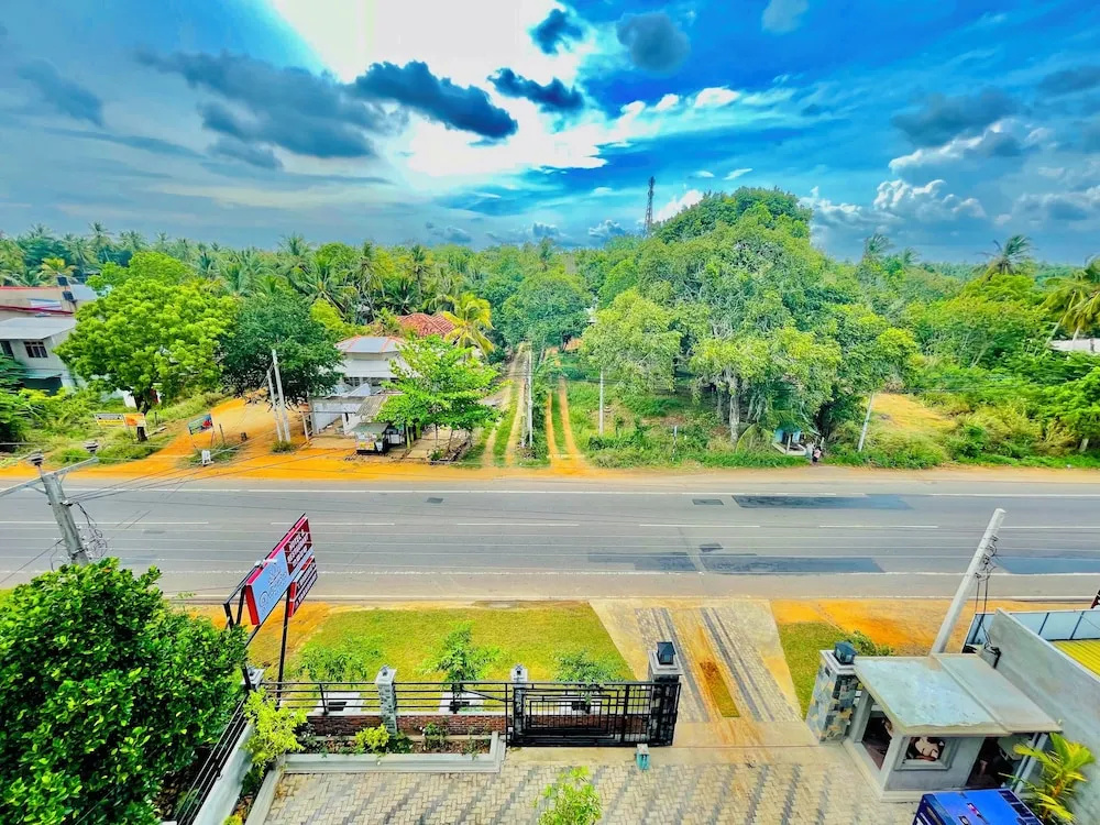 Ismattha hotel