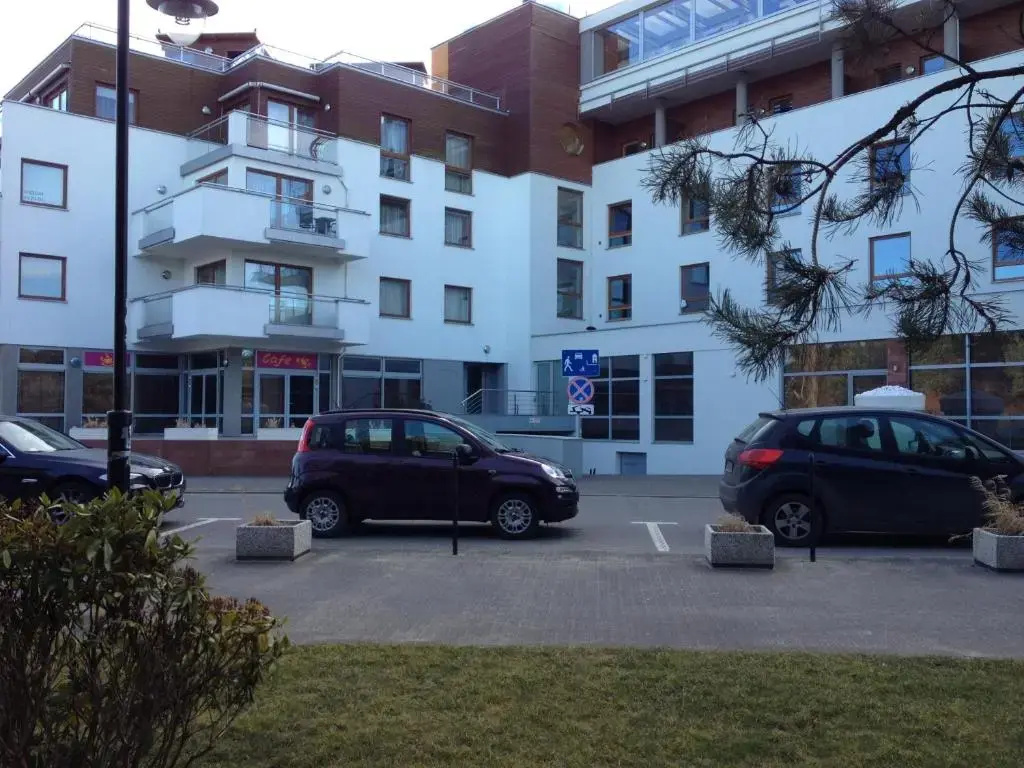 Apartament 33