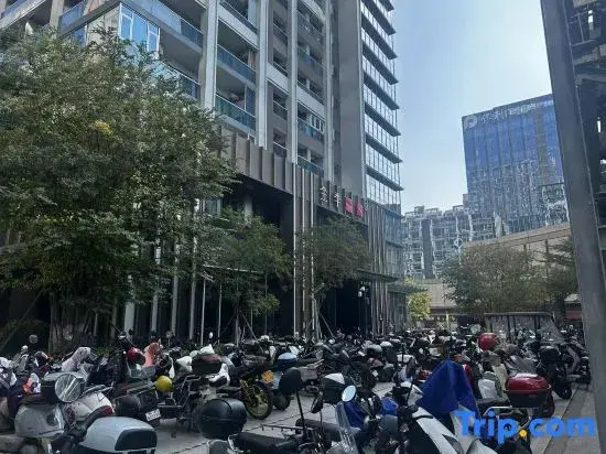 Manshiguang Apartment