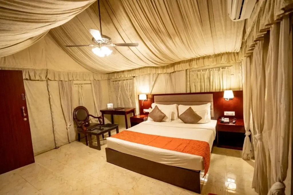 Pride Hotel & Convention Centre Indore - фото 24