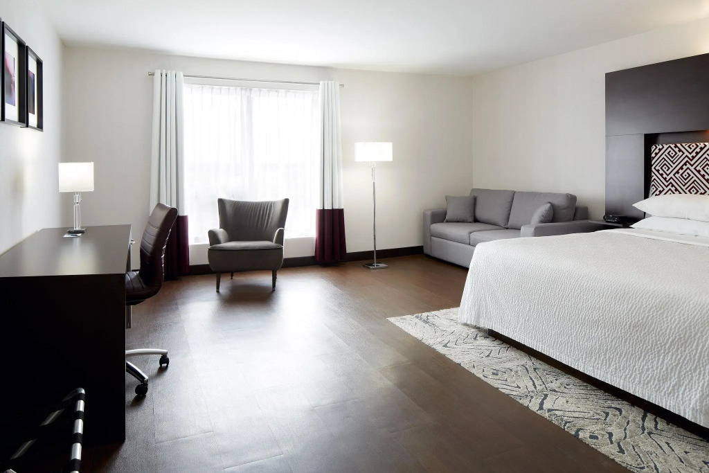 Premium Double room (full double bed)