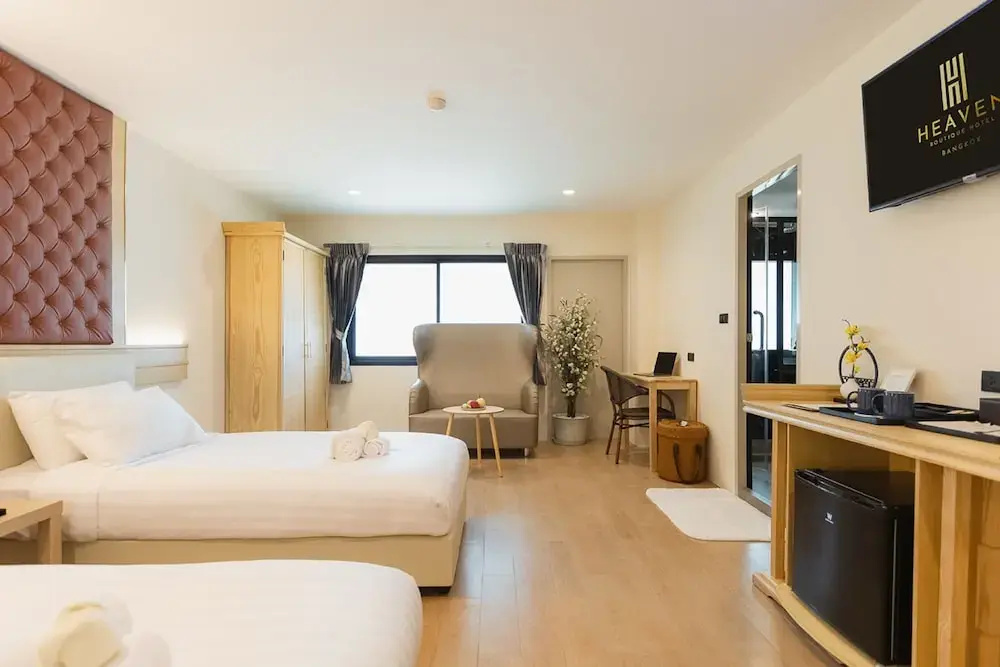Heaven Boutique Hotel Room Type - Superior King Room