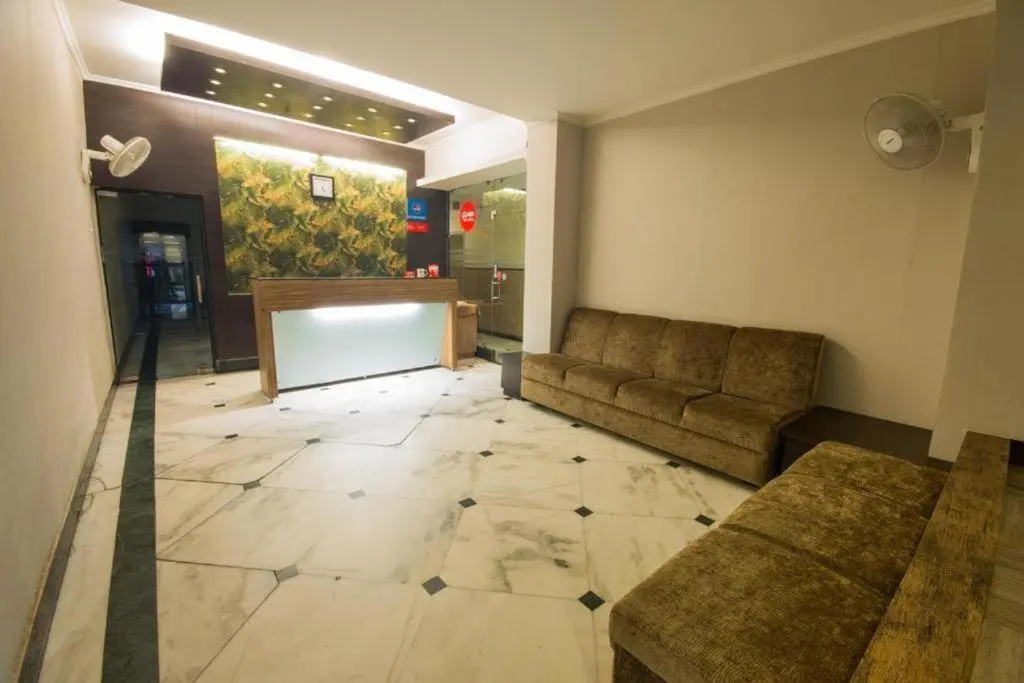 Status Club Business Hotel