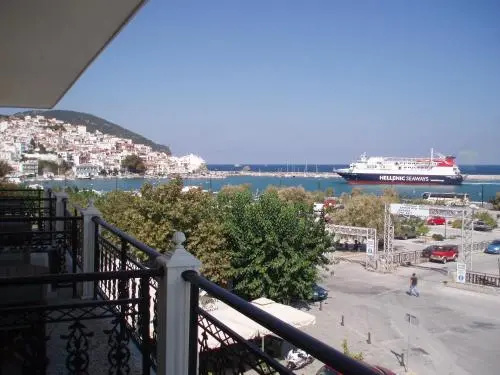 Beach & Waterfront