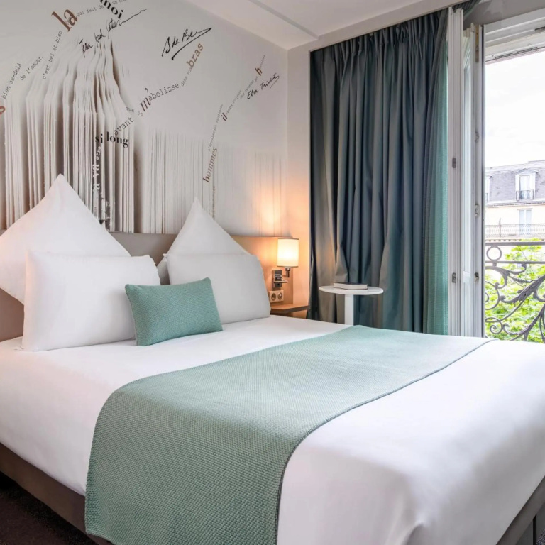 Mercure Paris Montparnasse Raspail 9