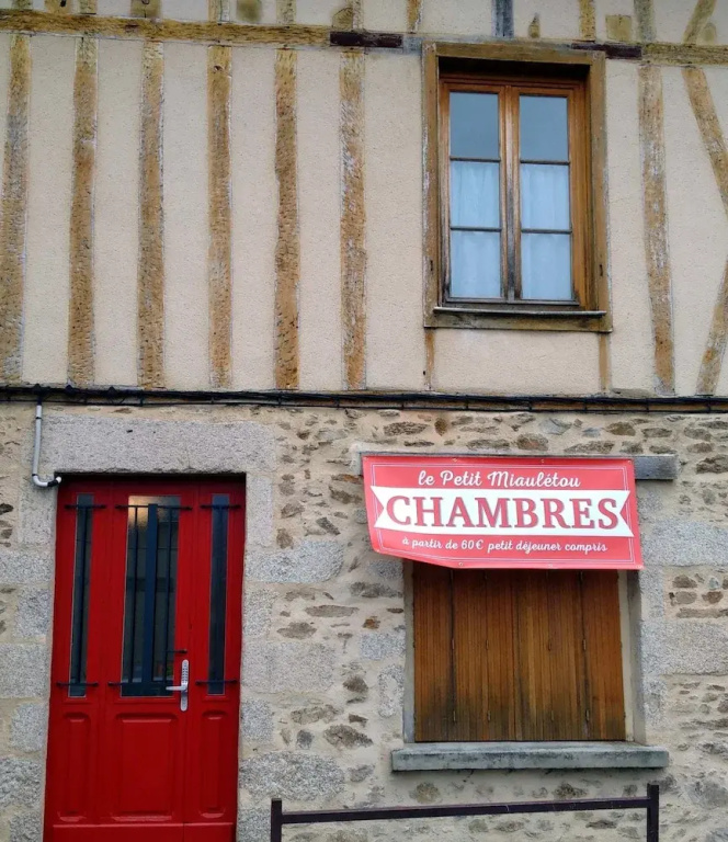 Le Petit Miauletou
