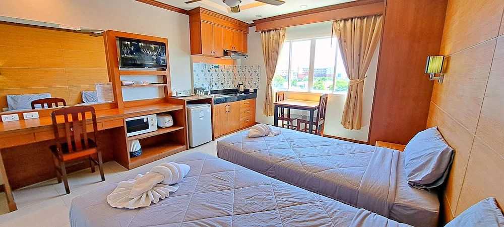 Двухместный номер Standard 2 отдельные кровати в Green Harbor Hotel & Service Apartment