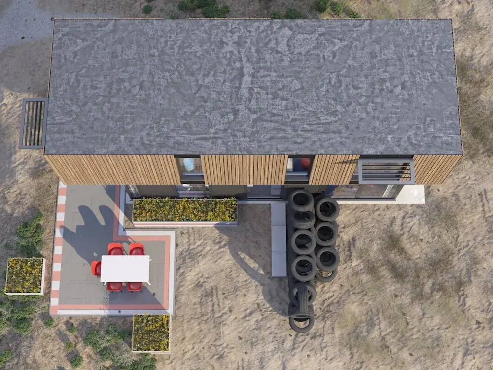Modern, Trendy F1 Theme Lodge, Near the Sea