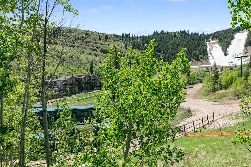 Pine Inn at Trail's End - Three Bedroom w/ Spa #6 3 Condo