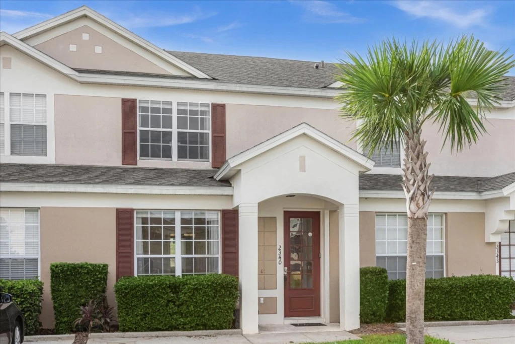 3 Bedroom 3 Bathroom Windsor Palms 2340 Sp