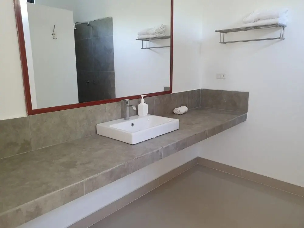 Standard Quadruple room with sea view