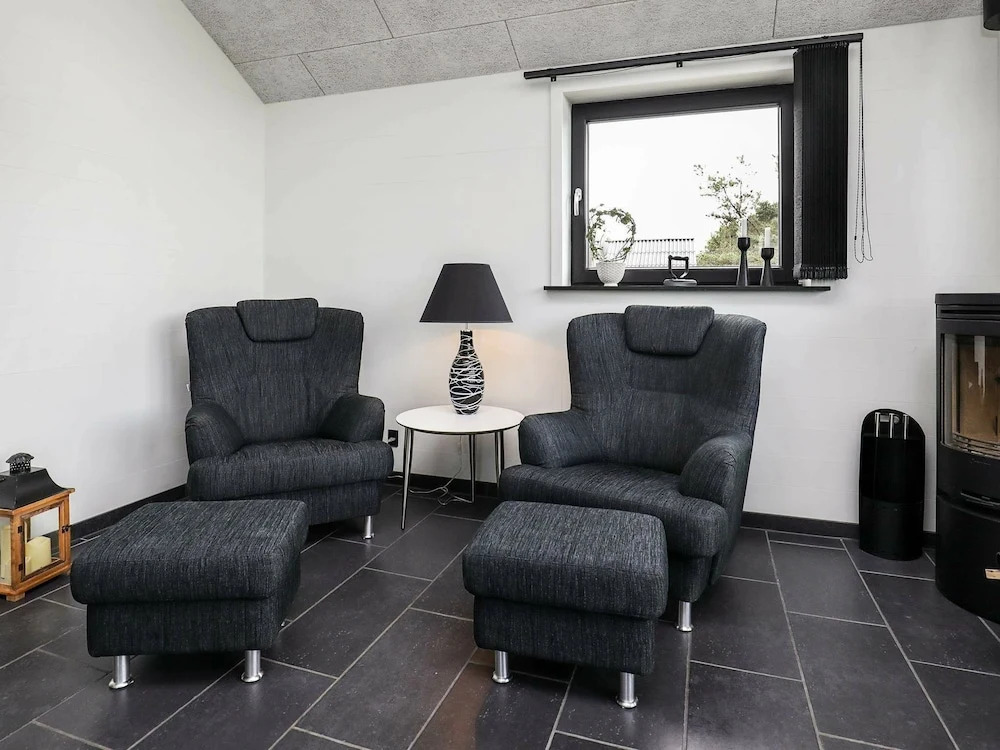 Comfy Holiday Home in Thisted With Whirlpool - фото 4
