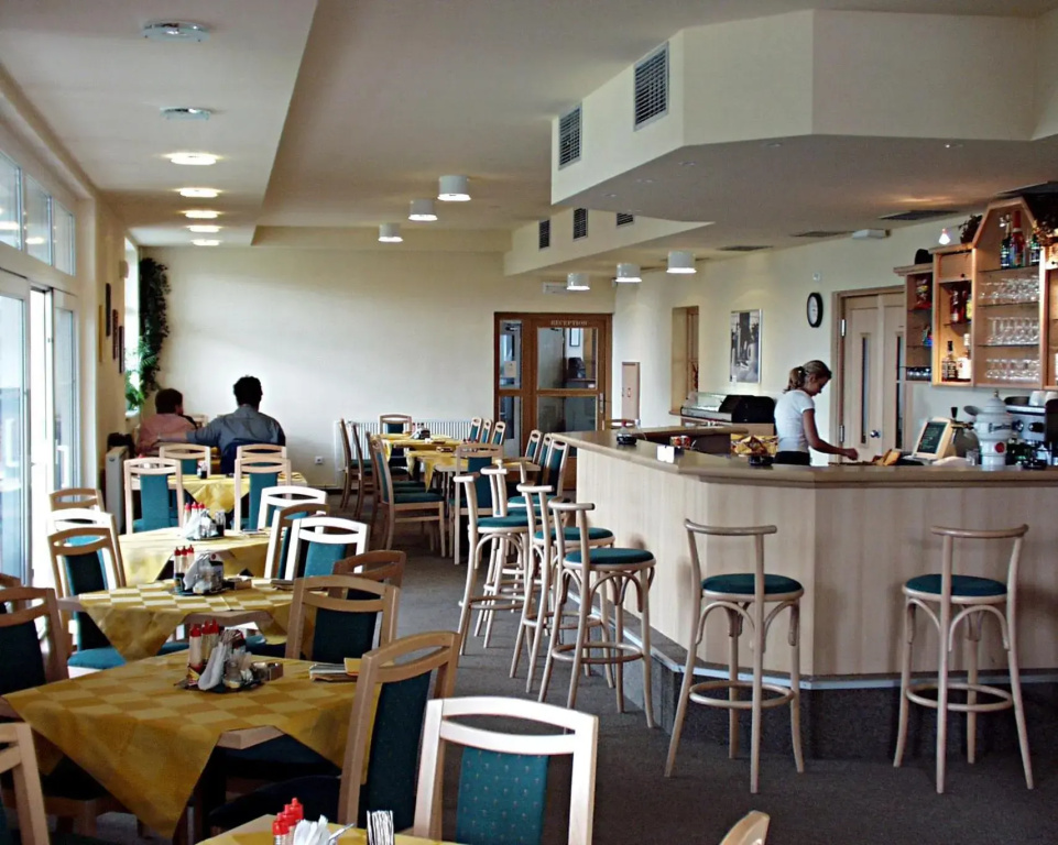 Hotel photo 11
