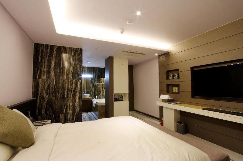 Royal Prime Hotel - Chambres