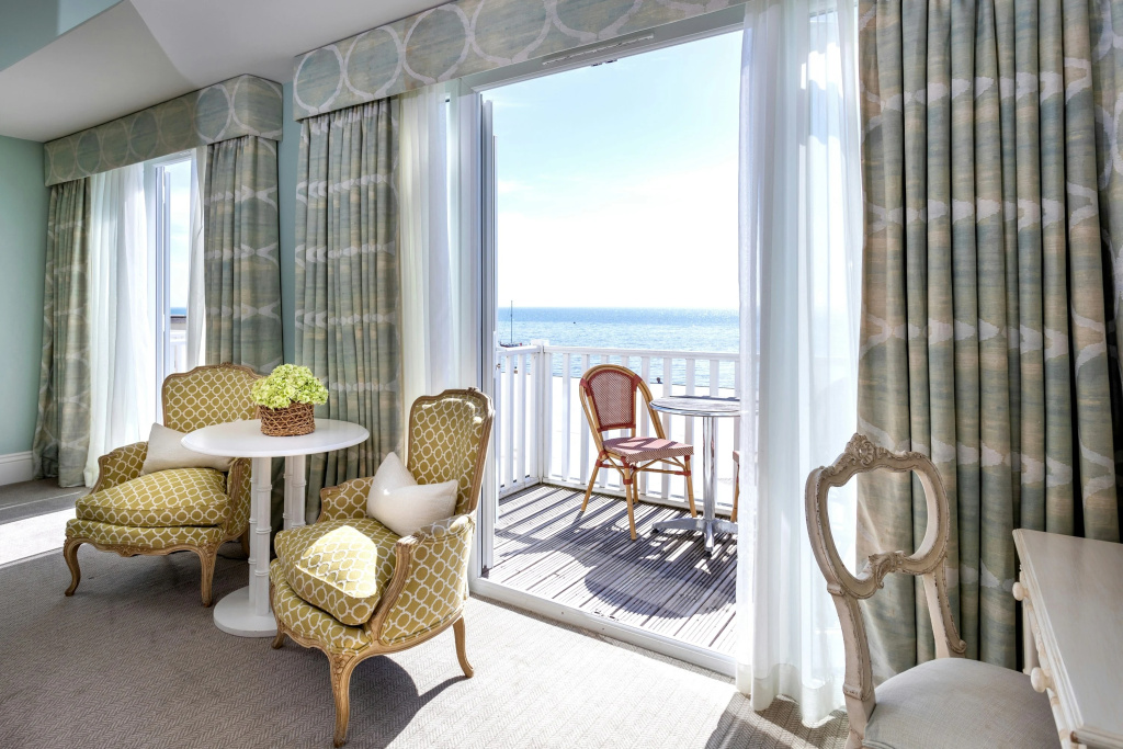 Roslin Beach Hotel - Général