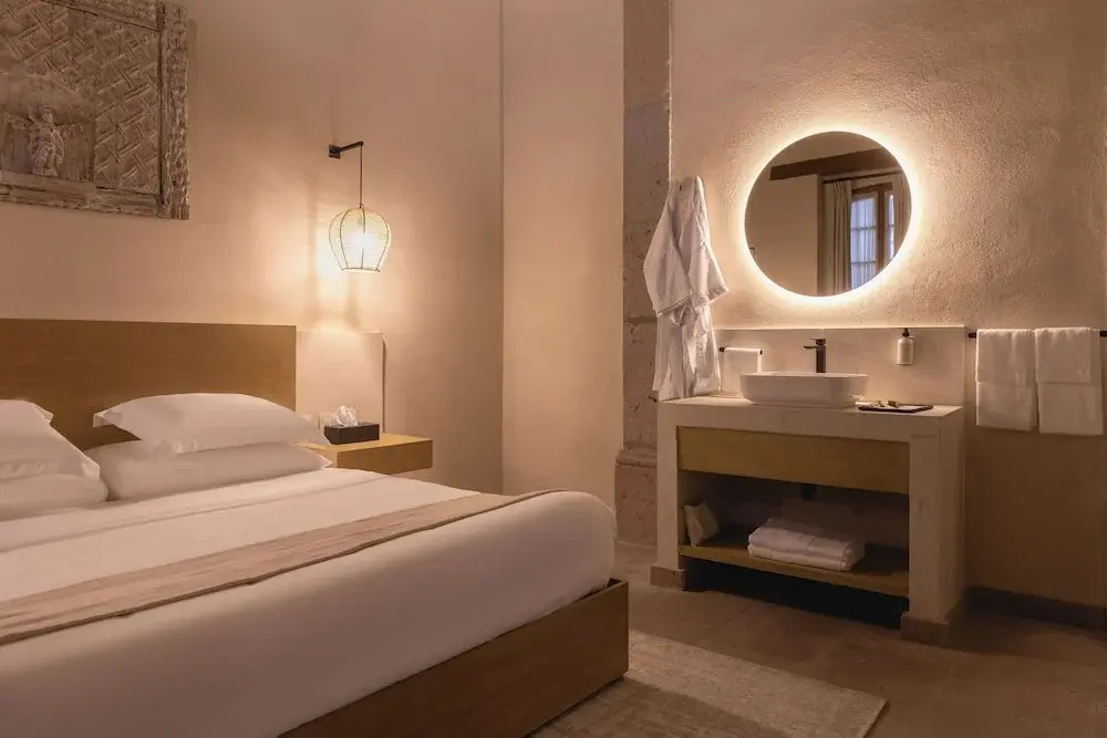 Premier room