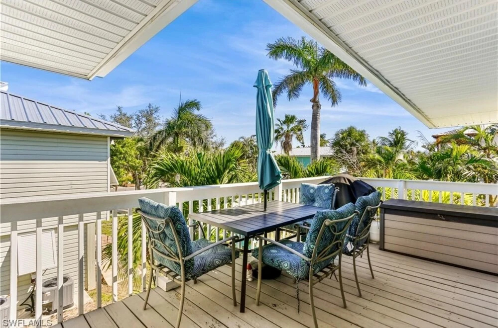 Island Oasis 1 in Fort Myers Beach