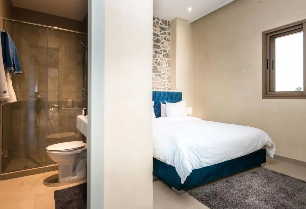 Superior Double room (full double bed)