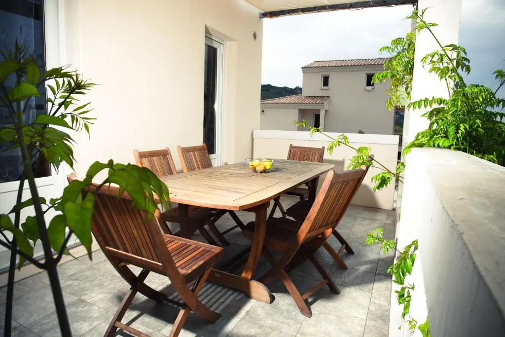 Manureva Calvi - Chambres
