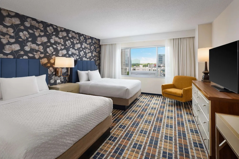 Embassy Suites by Hilton Atlanta Buckhead - Chambres
