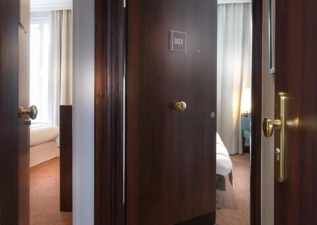 Montfleuri Hotel 69